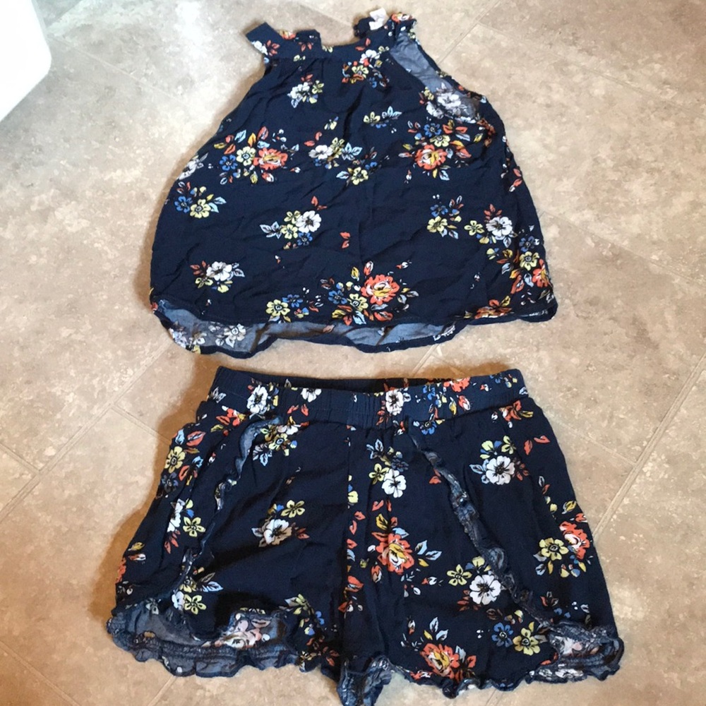 Full Tilt outfit girls medium